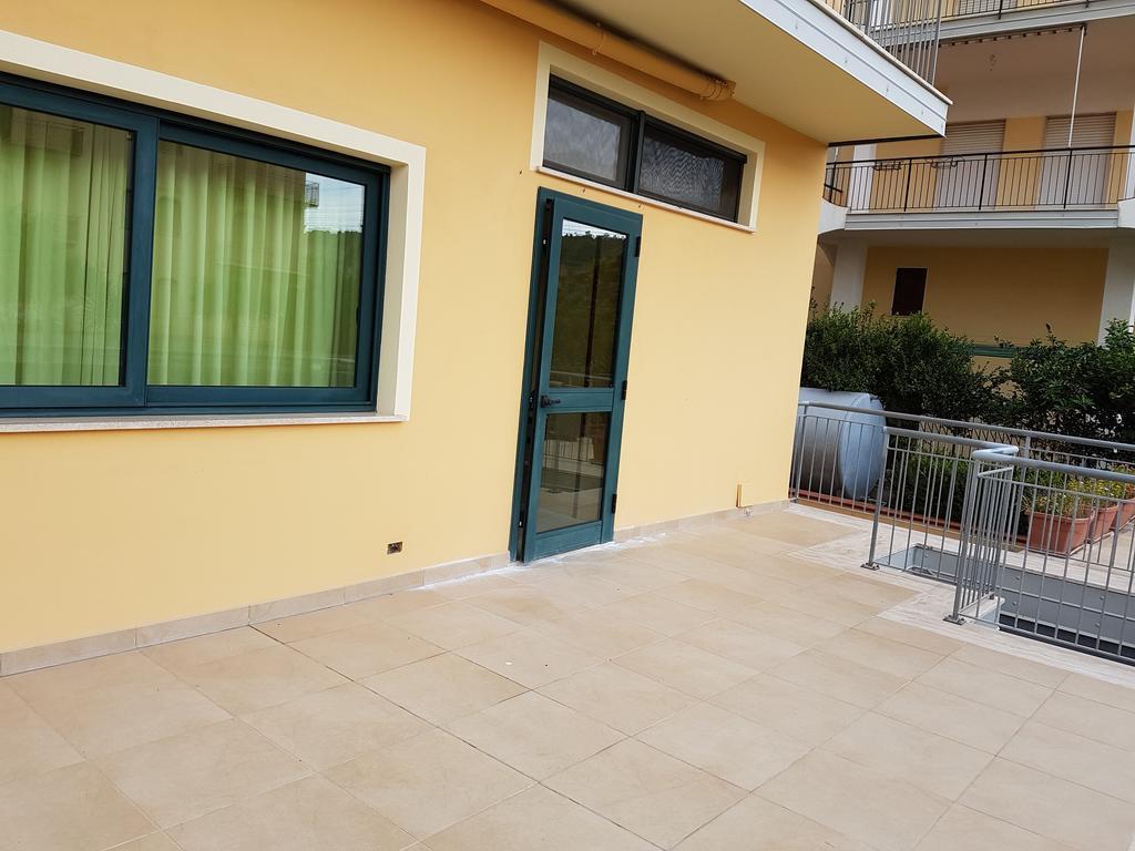 Pino Hotel Gizzeria Exterior foto